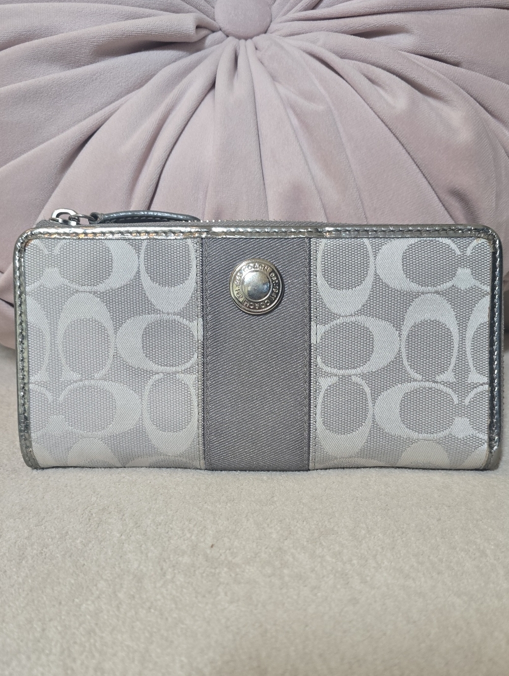 Vintage Coach Heritage Signature Stripe Zip Wallet Canvas Metallic CLEAN